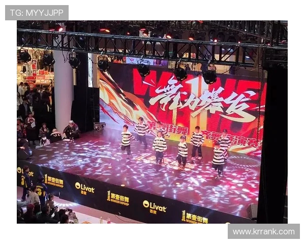 深圳街舞队的耐力挑战揭秘街舞巨献背后的坚持与热情