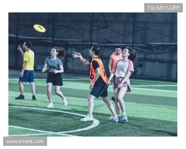 重庆飞盘队实力解析聚焦飞盘运动的崛起与发展 重庆飞盘队实力解析聚焦飞盘运动的崛起与发展