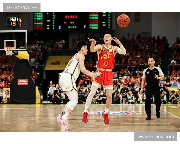 浙江广厦迎战强敌 聚焦新赛季球队表现与战术布局